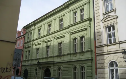 Rekonstrukce a půdní vestavba Haštalská 21